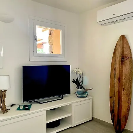 Casa Indipendente Con Giardino * פורטו רוטונדו