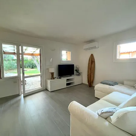 Casa Indipendente Con Giardino * פורטו רוטונדו